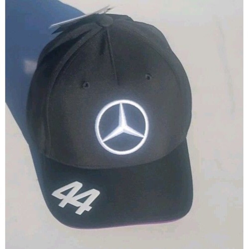 Mercedes-AMG Lewis Hamilton Petronas F1 Team Youth Driver Adjustable Hat